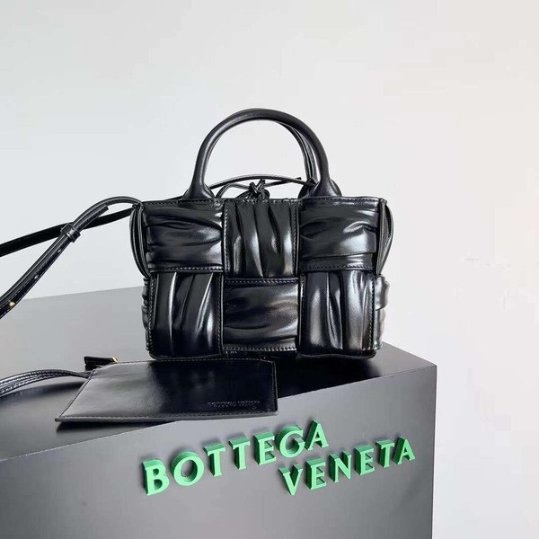 [Bottega Veneta] 보테가베네타