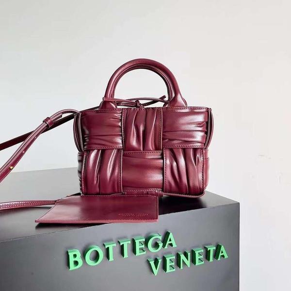 [Bottega Veneta] 보테가베네타
