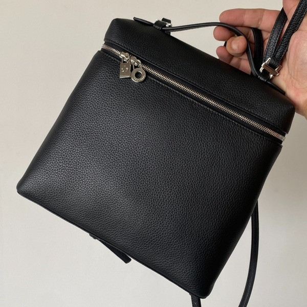 [ Loro Piana ] 로로피아나 엑스트라 포켓 L23.5 백팩