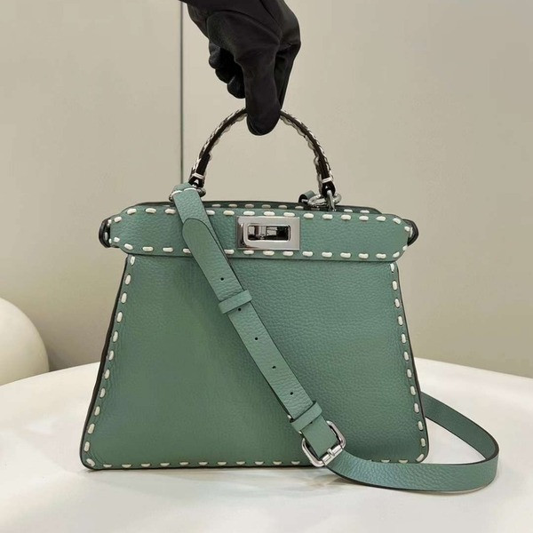 [Fendi] 펜디 피카부 I See U 셀러리아 스몰