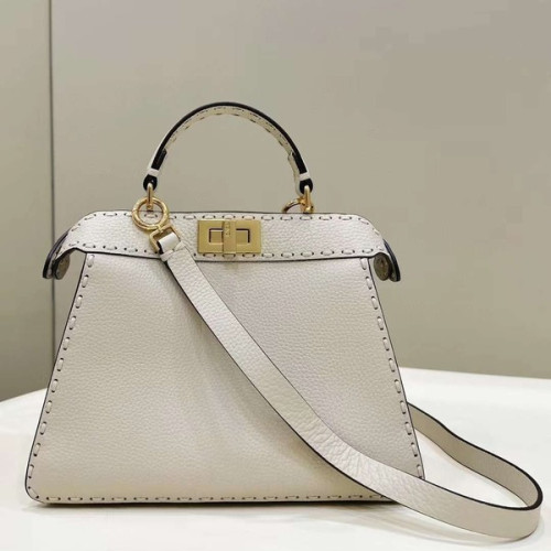 [Fendi] 펜디 피카부 I See U 셀러리아 스몰