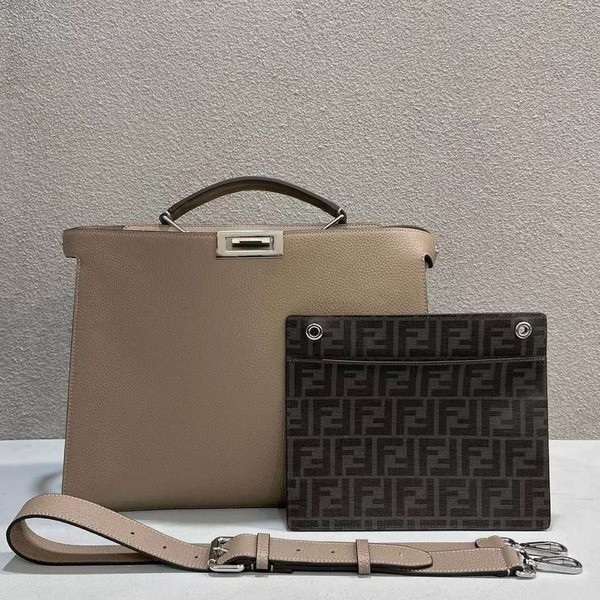 [Fendi] 펜디 피카부 I See U 미디엄