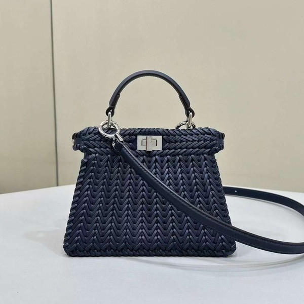 [Fendi] 펜디 피카부 I See U 인터레이스 쁘띠