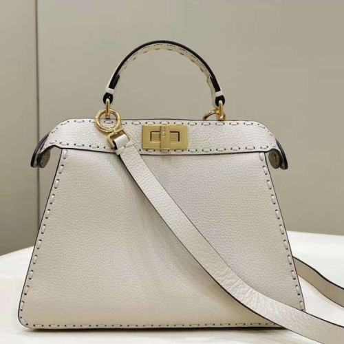 [Fendi] 펜디 피카부 I See U 셀러리아 스몰