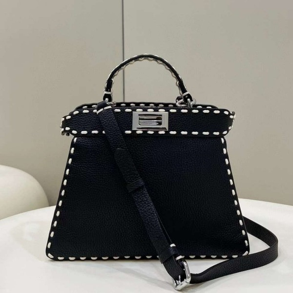 [Fendi] 펜디 피카부 I See U 셀러리아 스몰