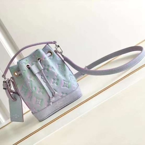 [ LV ] 나노 노에 버킷 백