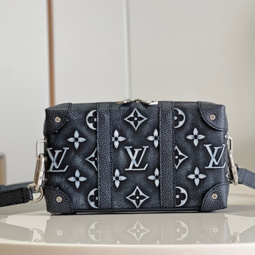 [ LV ] 소프트 트렁크 핸드백 M81776