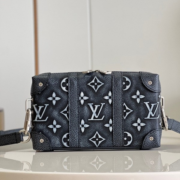 [ LV ] 소프트 트렁크 핸드백 M81776