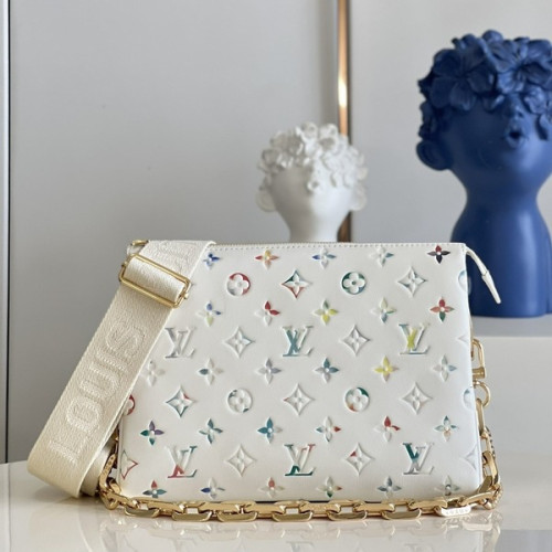 [ LV ] 쿠상 PM 화이트 M57790