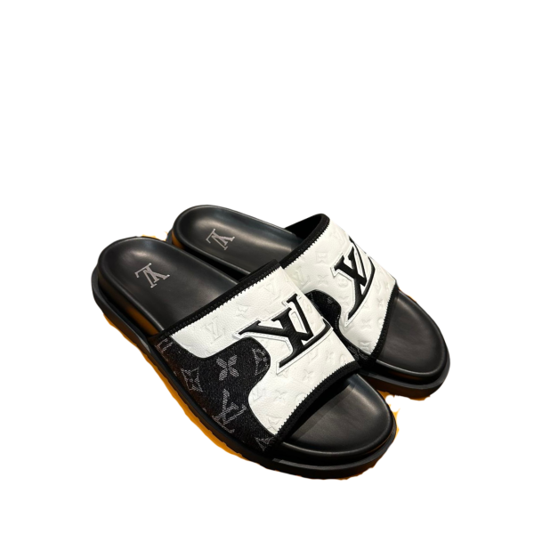 [ LV ] 슬라이드 샌들