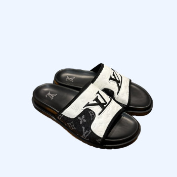 [ LV ] 슬라이드 샌들