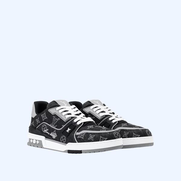 LV 트레이너 스니커즈 1AJ360