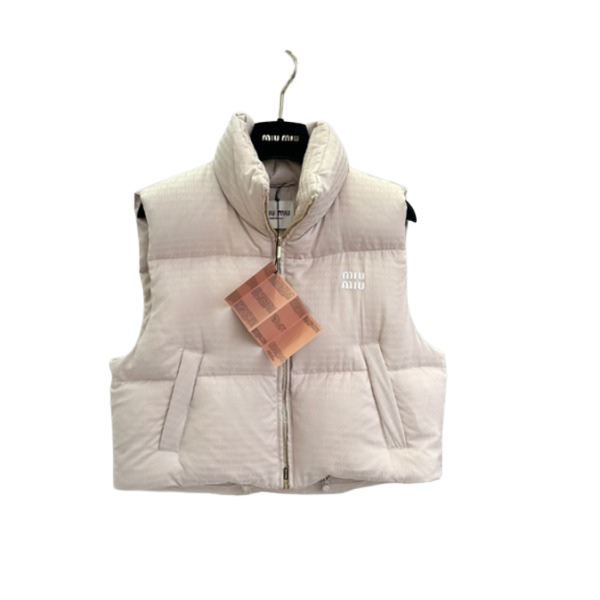 로고 크롭 쇼트 다운 베스트