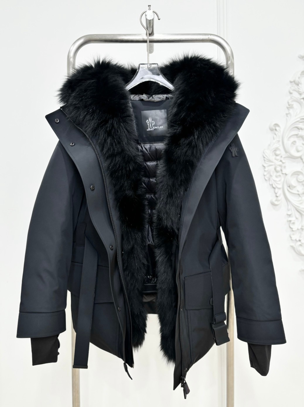 패딩 차콜 색상 이미지-S1L25