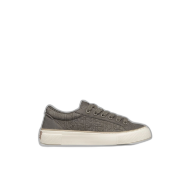 B33 Spin 스니커즈