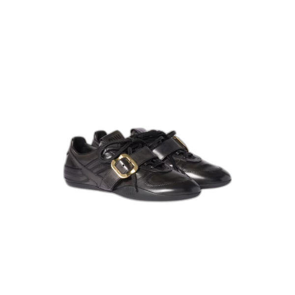 버클 장식 가죽 스니커즈