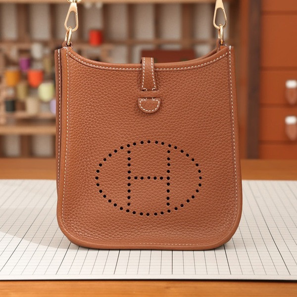 에르메스 에블린 16 브라운 골드 하드웨어