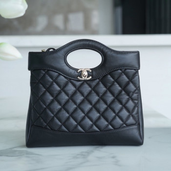 샤넬 31백 미니 쇼퍼 블랙