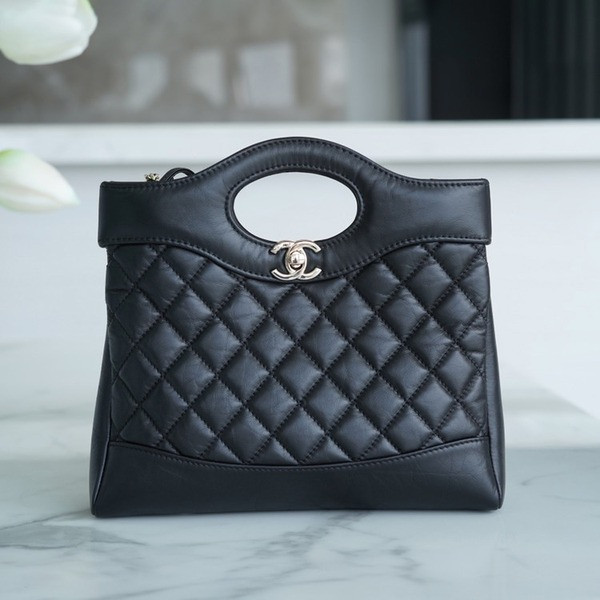 샤넬 31백 미니 쇼퍼 블랙