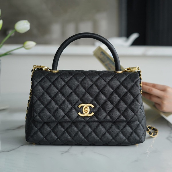 샤넬 코코핸들 블랙 금장 미디엄 캐비어