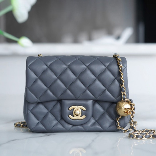 샤넬 쁘띠삭 골드볼 플랩백 뉴미니 