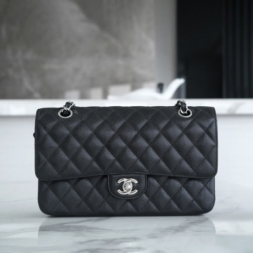 샤넬 클래식 미디엄 블랙 은장 캐비어