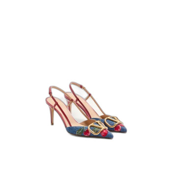 브이로고 시그니처 체리픽 자수 데님 슬링백 펌프스 80MM