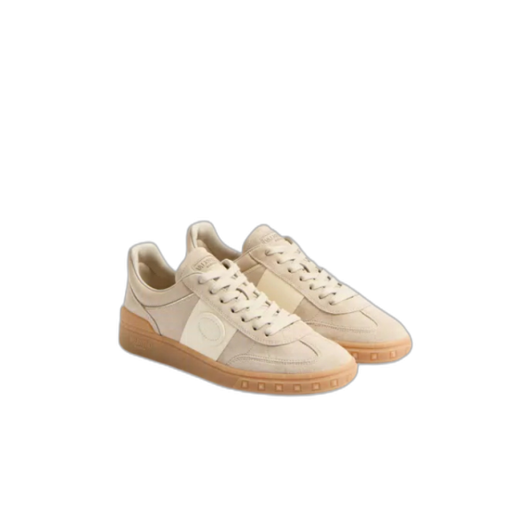 업빌리지 크로스타 스니커즈