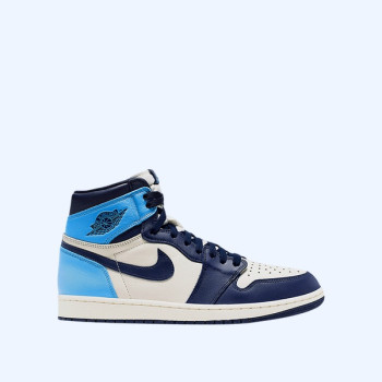 조던 1 레트로 하이 옵시디언 UNC