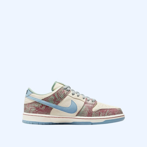 나이키 x 크렌쇼 스케이트 클럽 SB 덩크 로우 세일 라이트