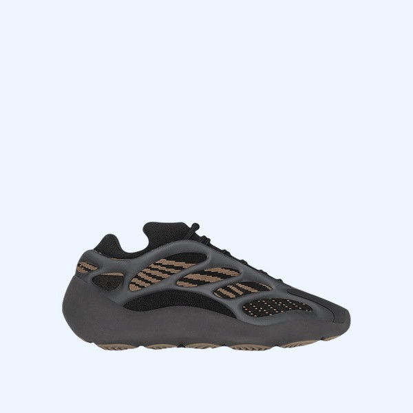 아디다스 이지 700 V3 클레이 브라운