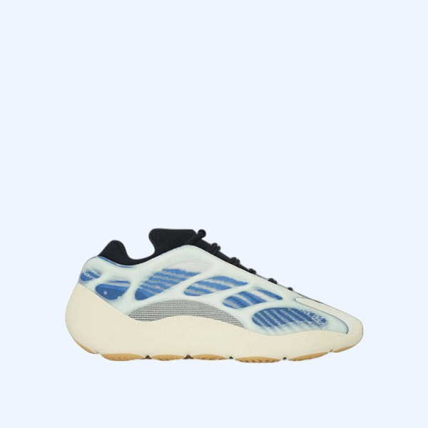 아디다스 이지 700 V3 카이아나이트