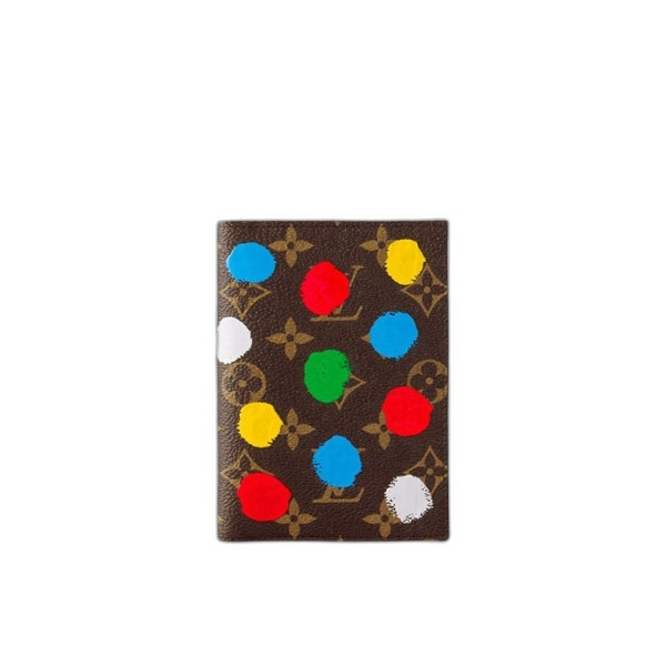 루이비통 x 야요이 쿠사마 패스포트 커버 M81994