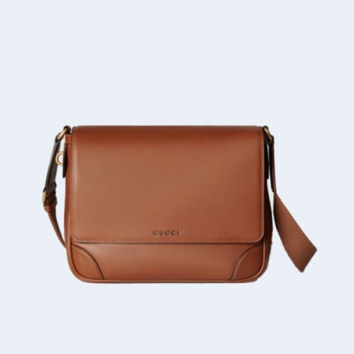 구찌 GG 엠블럼 미디엄 크로스백