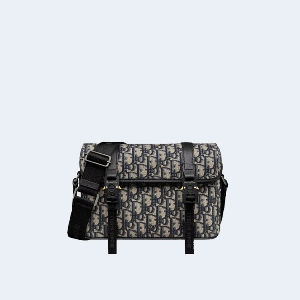 디올 Hit the Road 플랩 스트랩백 베이지