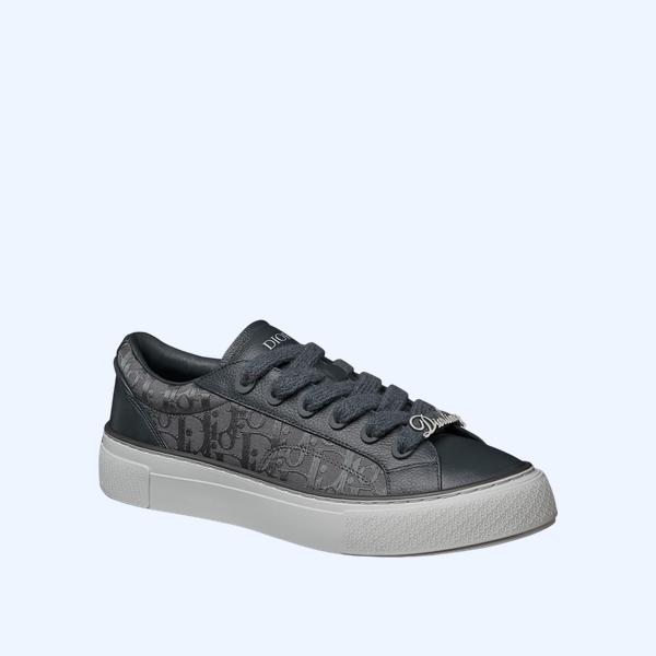 B33 Spin 스니커즈