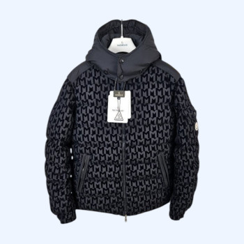 몽클레어 사부아 리버시블 패딩