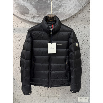 화이트 오리털하이넥 점퍼