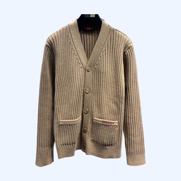 구찌 V넥 가디건 스웨터