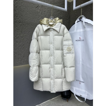 몽클레어 롱 슬리브 다운 재킷