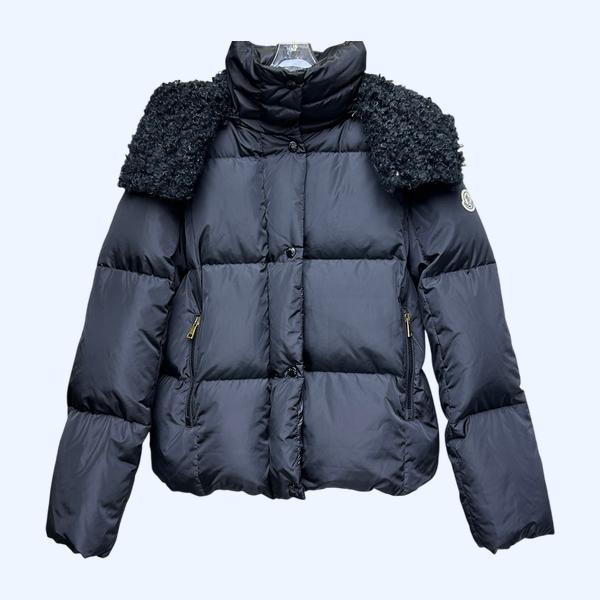 몽클레이 멍차이 카스텔누 퀄팅 후드숏 다운재킷