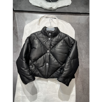 샤넬 양가죽 다운재킷