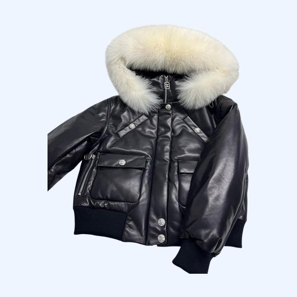 샤넬 하드웨어 가죽 재킷