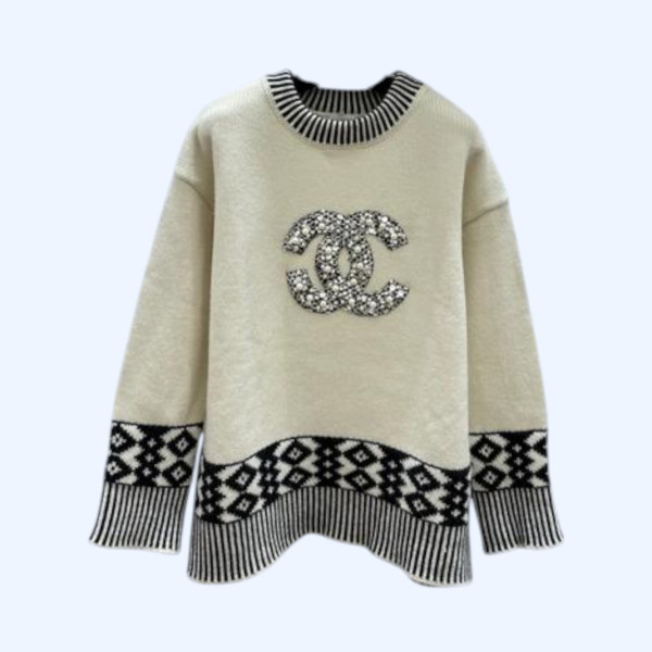 문자 비즈 라운드 넥 니트