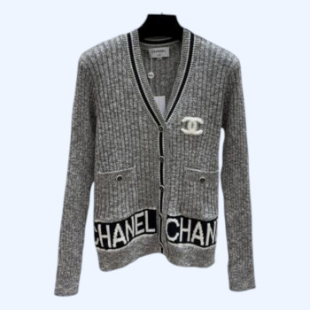 샤넬 레터 라운드넥 가디건