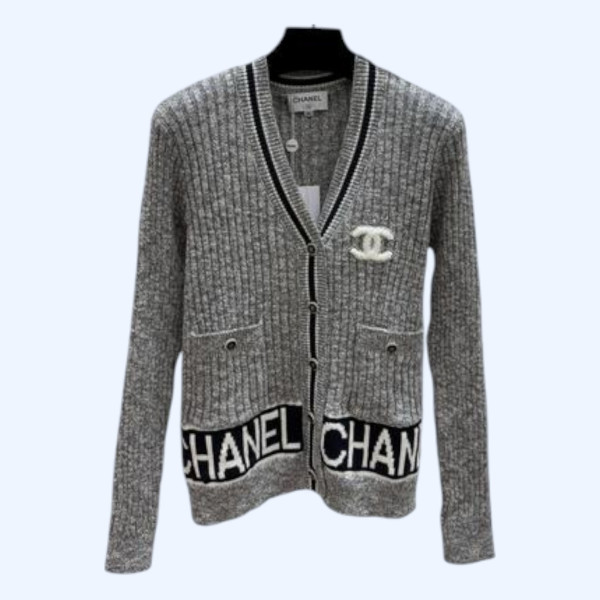 샤넬 레터 라운드넥 가디건