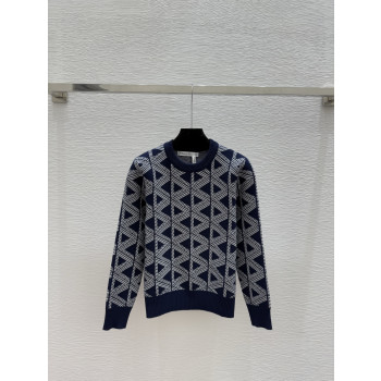 콘트라스트 라운드넥 니트