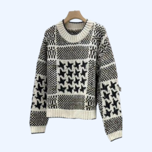 BC 하운드루스 팬턴 니트 스웨터