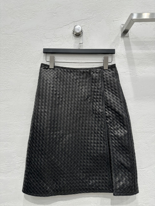 BV 해비디튜 우븐 슬림핏 힘업 롱 스커트