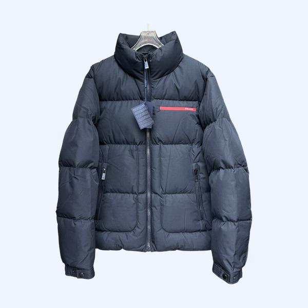 프라다 레드 다운 재킷